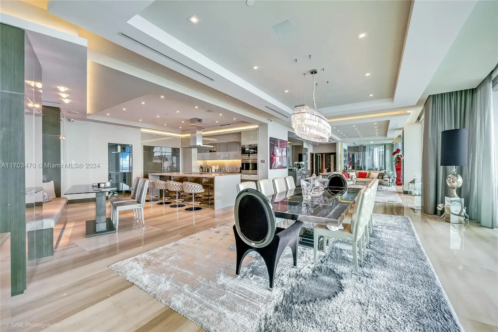 2 bedroom 2 bath Residential Lease for rent at 10295 Collins Ave, Bal Harbour FL 33154
