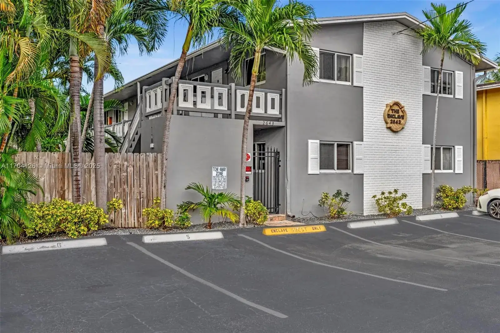 1 bedroom 1 bath Residential Lease for rent at 2643 NE 8th Ave # 2, Wilton Manors FL 33334