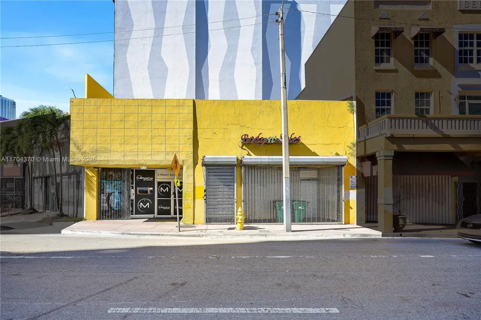 Commercial Sale for sale at 116 S Miami Ave, Miami FL 33130