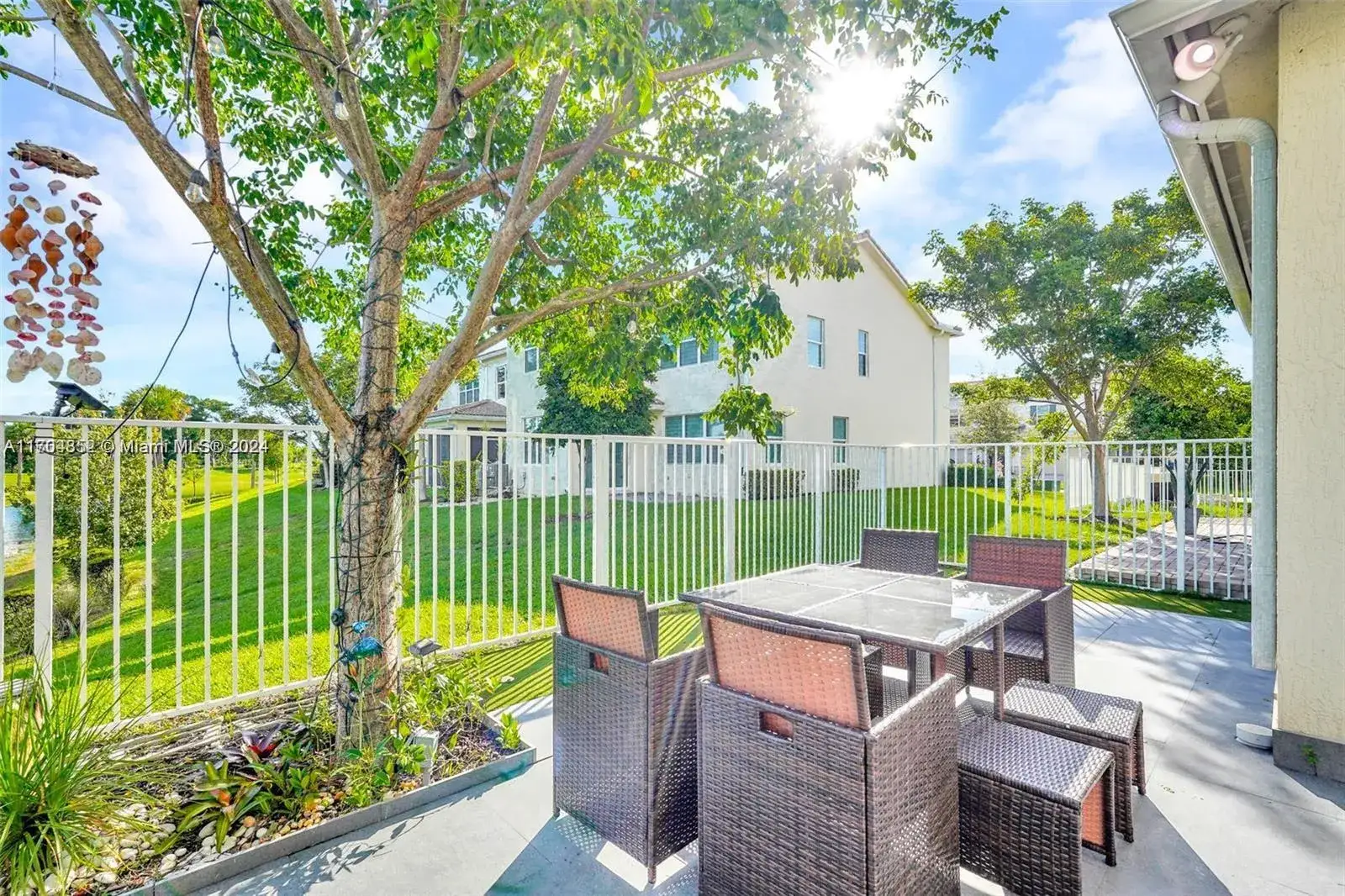 3 bedroom 2 bath Residential Lease for rent at 5125 Eucalyptus Dr, Hollywood FL 33021