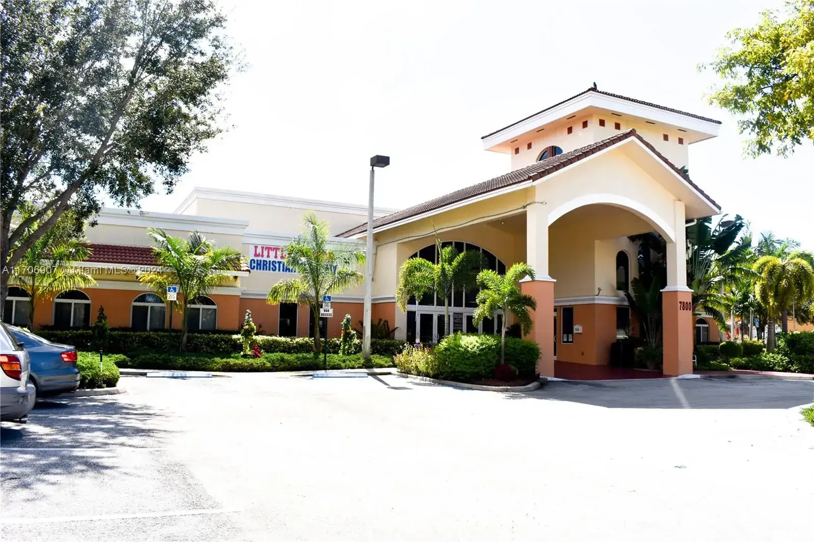 Commercial Sale for sale at 7800 NW 39th St, Sunrise FL 33351