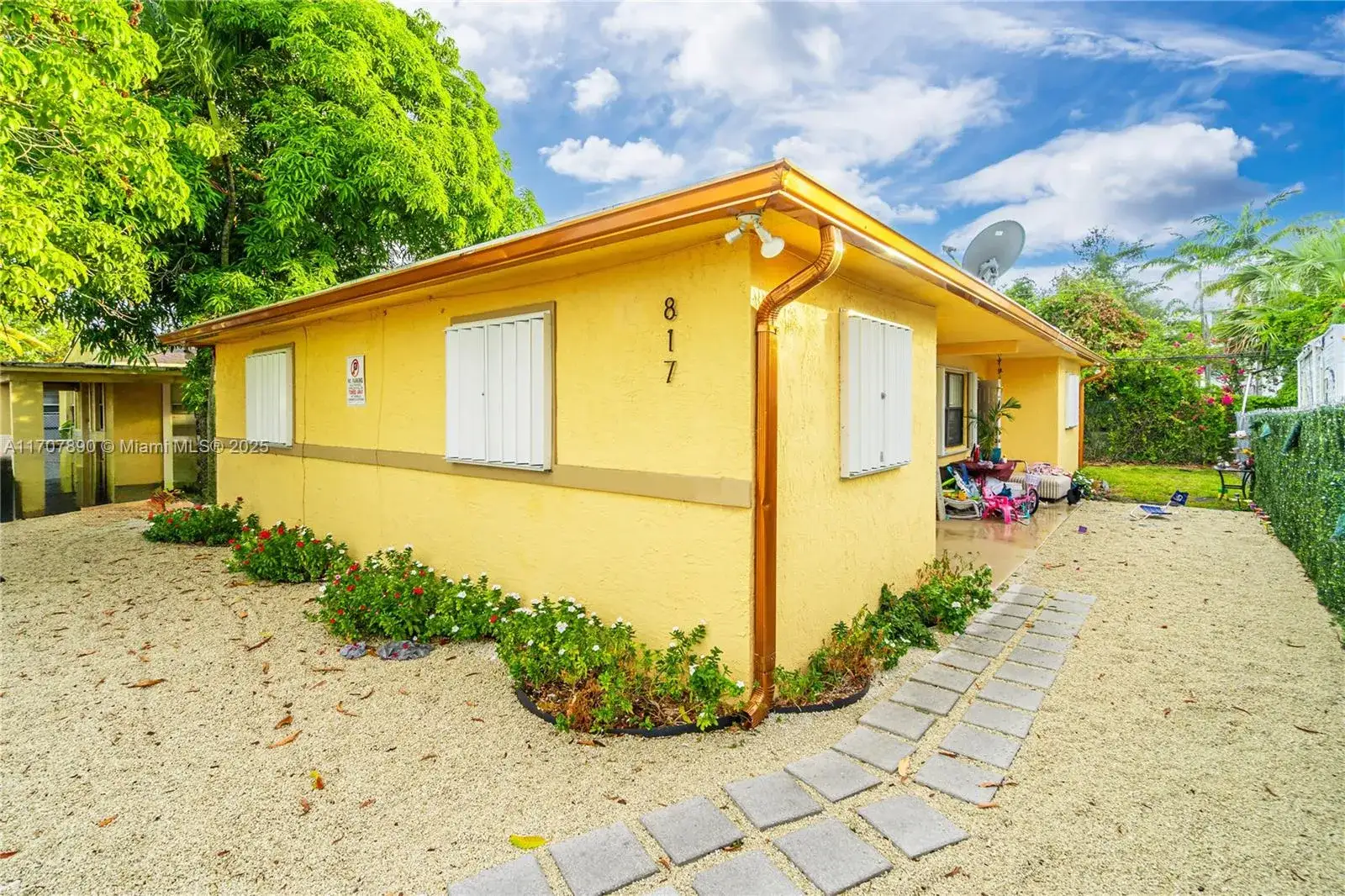 Residential Income for sale at 817 NW 12th ave, Fort Lauderdale FL 33311