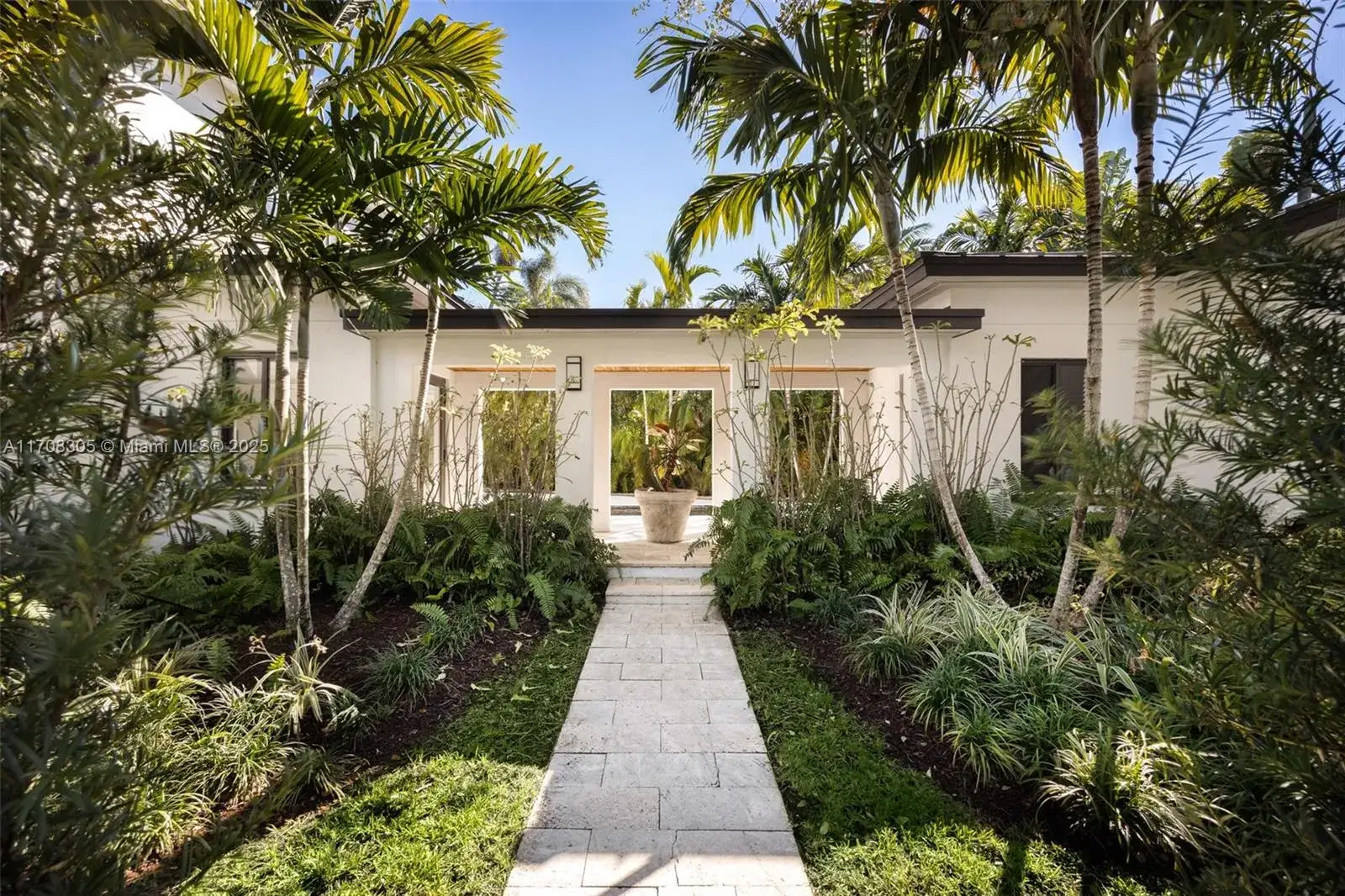 4 bedroom 5 bath Residential for sale at 2370 Secoffee Ter, Miami FL 33133