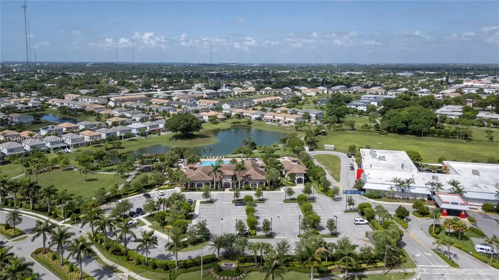 3 bedroom 2 bath Residential Lease for rent at 1240 Eucalyptus Dr # 2, Hollywood FL 33021