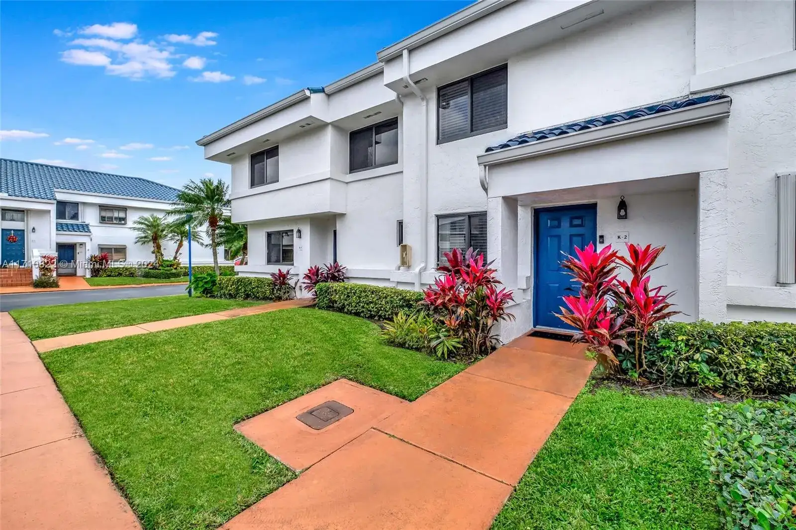 2 bedroom 2 bath Residential for sale at 21300 San Simeon Way # K2, Miami FL 33179