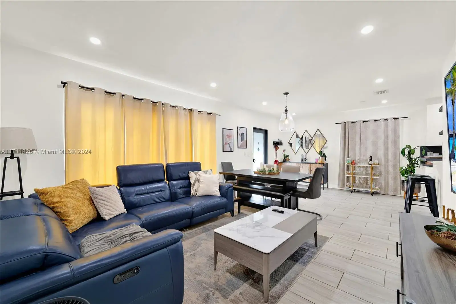 3 bedroom 2 bath Residential for sale at 591 NE 170th St, North Miami Beach FL 33162