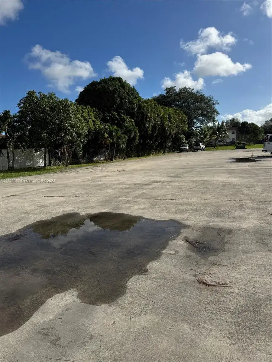 Commercial Sale for sale at 15343 NW 2nd Ave, Miami FL 33169