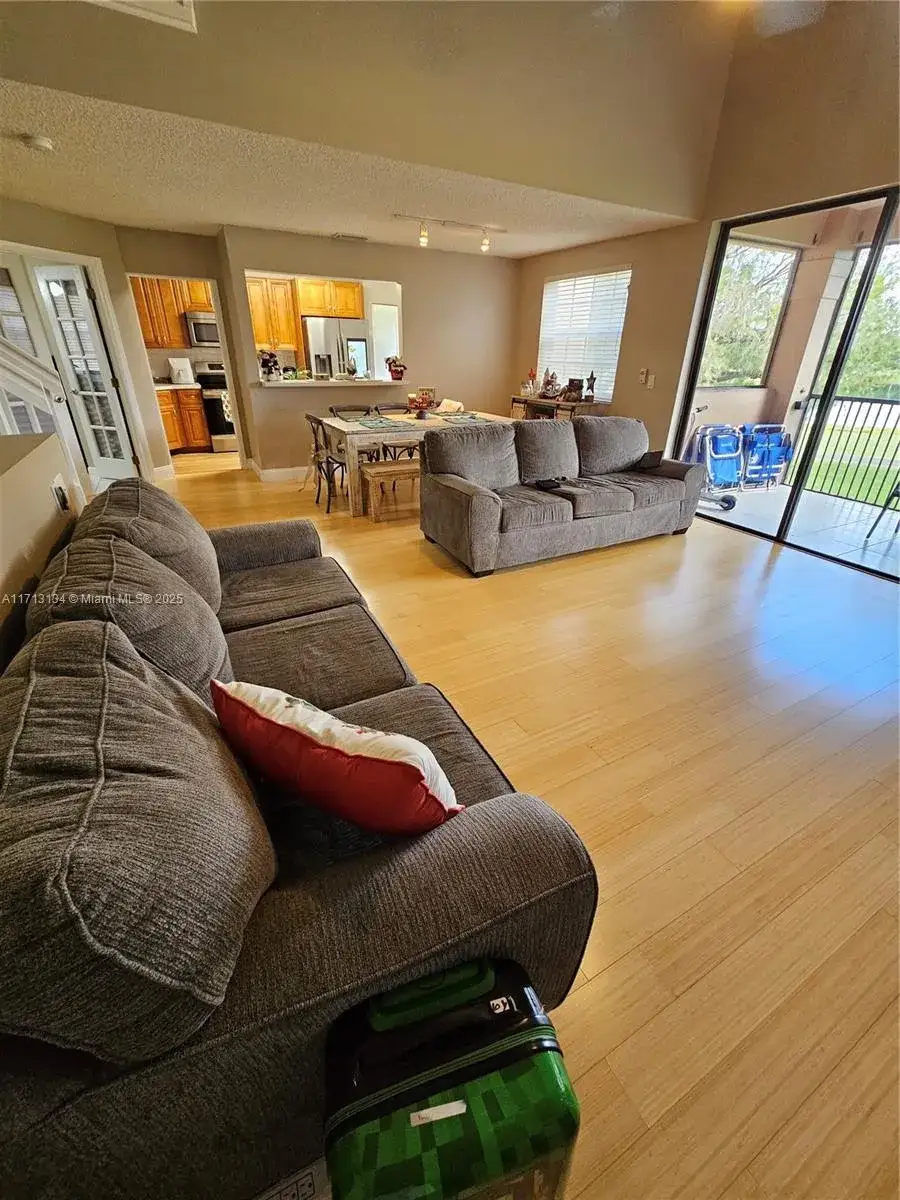 3 bedroom 2 bath Residential Lease for rent at 301 SW 158th Ter # 206, Pembroke Pines FL 33027
