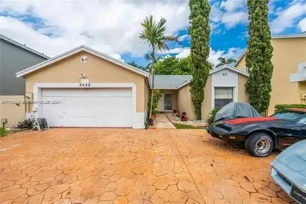 3 bedroom 2 bath Residential for sale at 9428 SW 146th Pl, Miami FL 33186