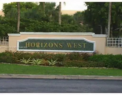 3 bedroom 2 bath Residential for sale at 8420 SW 133 Av Rd # 213, Miami FL 33183