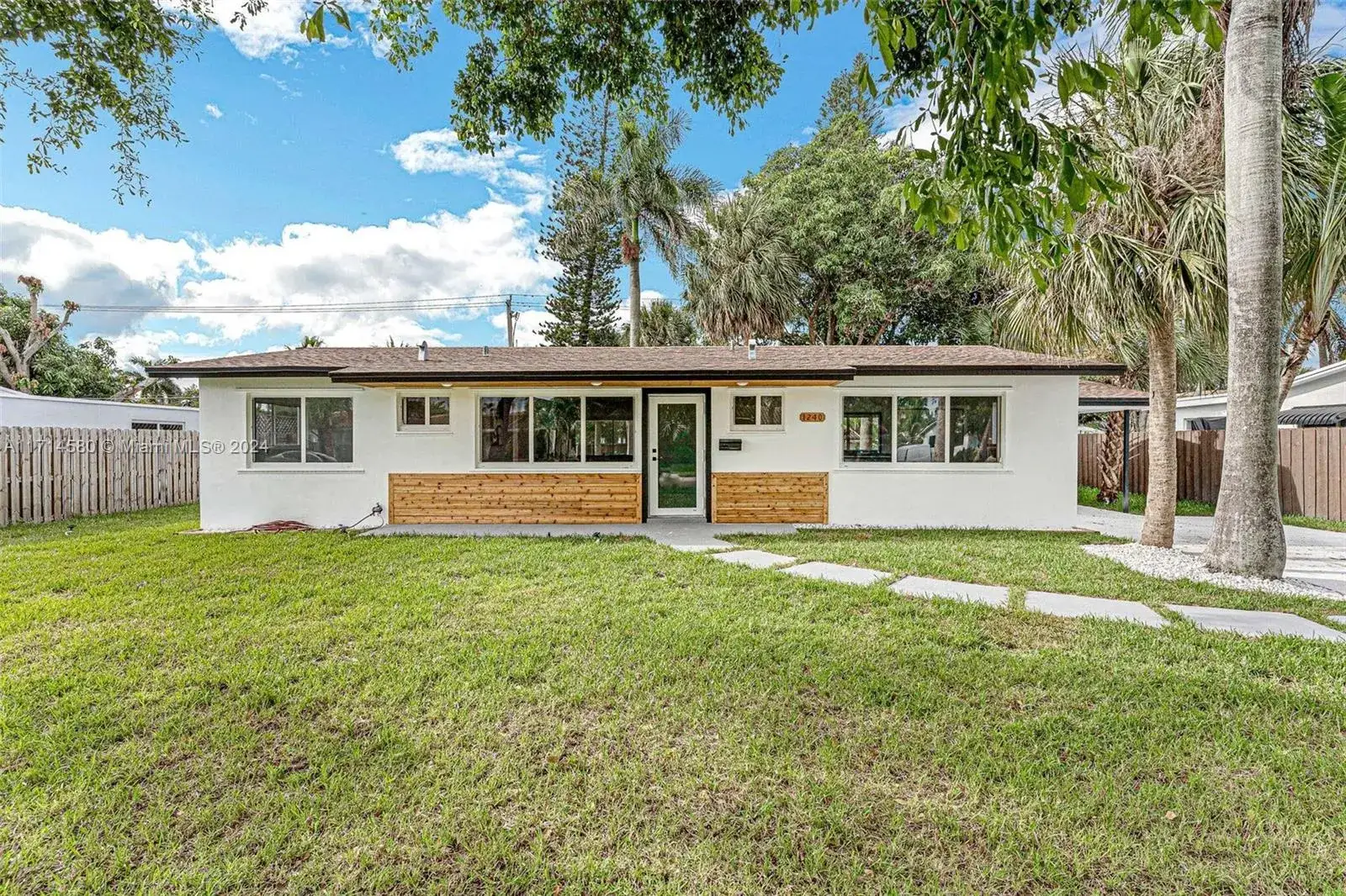 3 bedroom 2 bath Residential for sale at 1240 NE 23rd Ct, Pompano Beach FL 33064