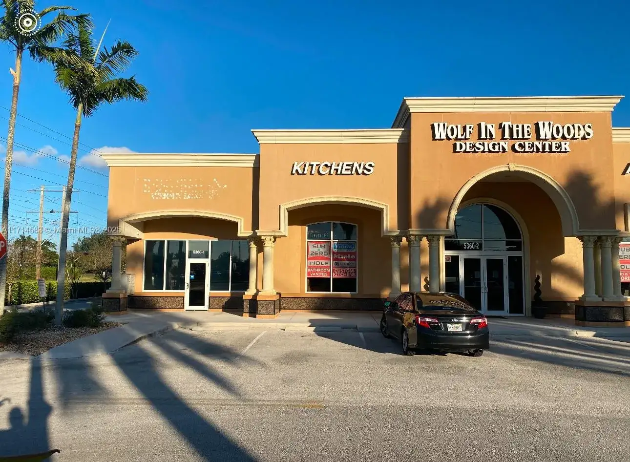 Commercial Sale for sale at 5360 S University Dr, Davie FL 33328