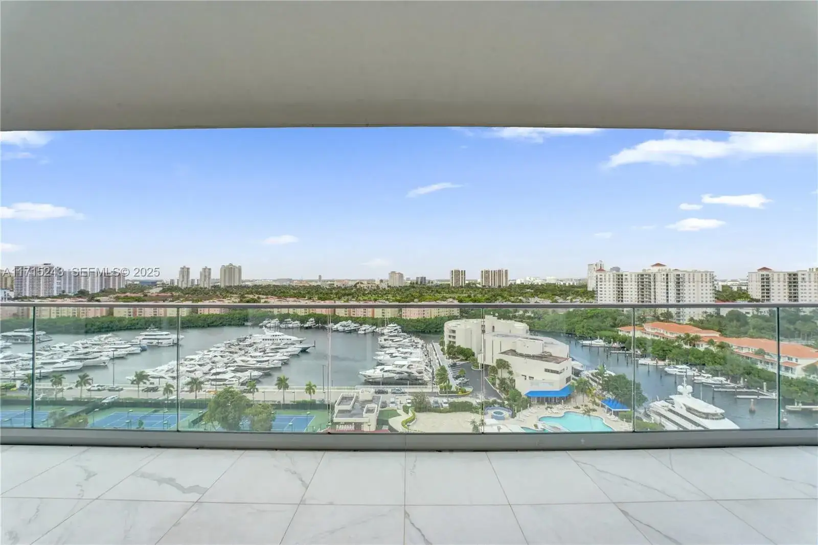 2 bedroom 1 bath Residential Lease for rent at 19707 Turnberry Way # 16C, Aventura FL 33180