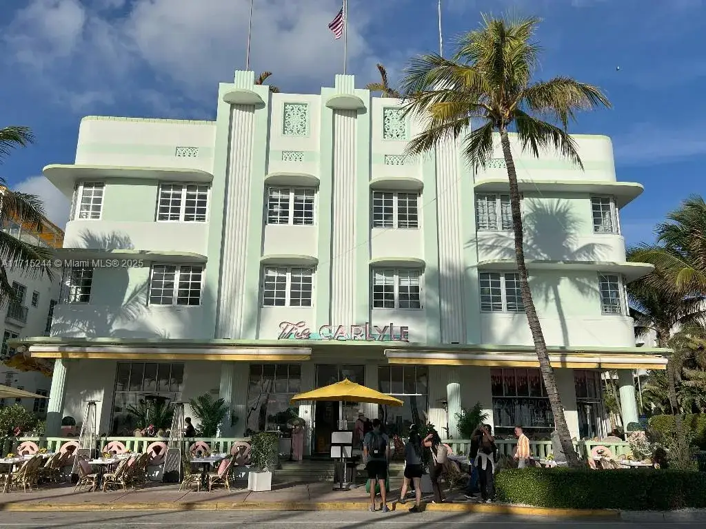 1 bedroom 1 bath Residential for sale at 1250 Ocean Dr # 3F, Miami Beach FL 33139