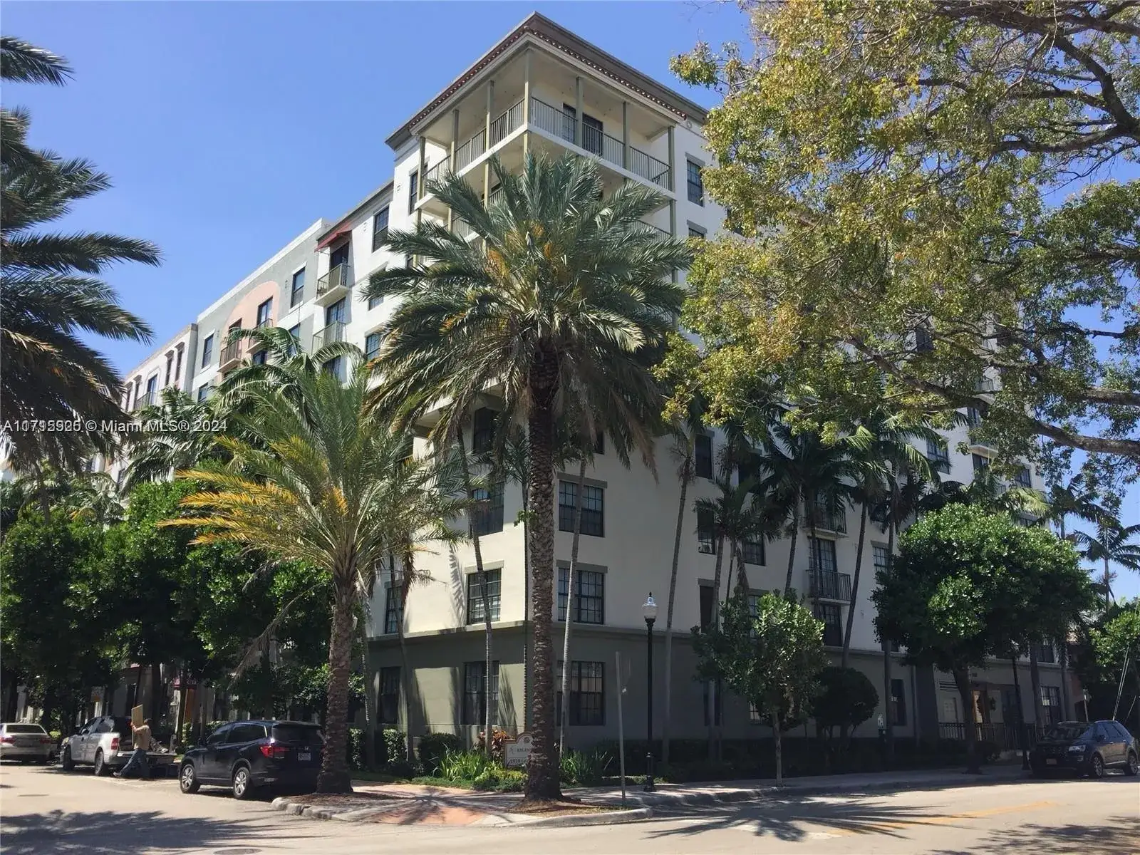 2 bedroom 1 bath Residential for sale at 1919 Van Buren St, Hollywood FL 33020