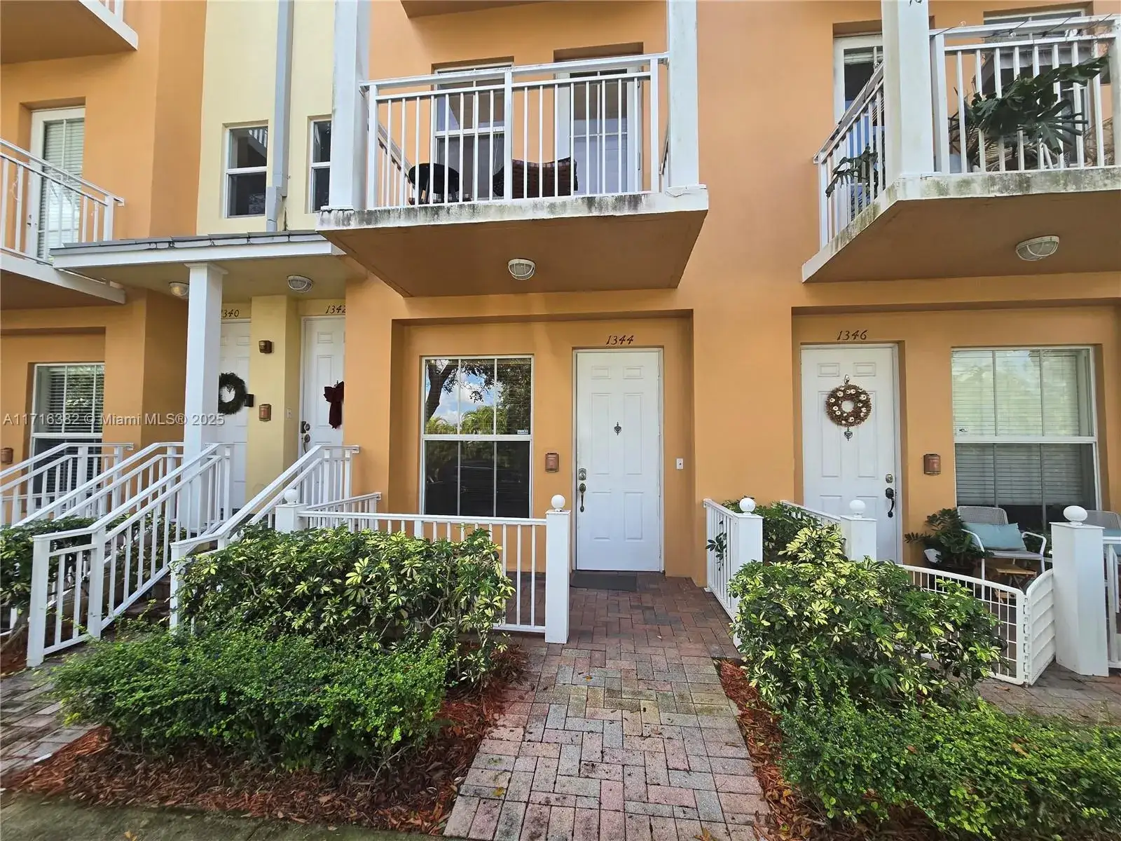 1 bedroom 1 bath Residential Lease for rent at 1344 SW 2nd Ct # 1344, Fort Lauderdale FL 33312