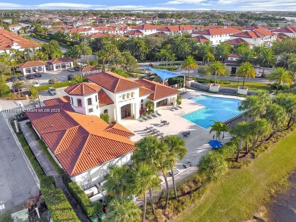3 bedroom 2 bath Residential for sale at 11339 SW 12th St, Pembroke Pines FL 33025