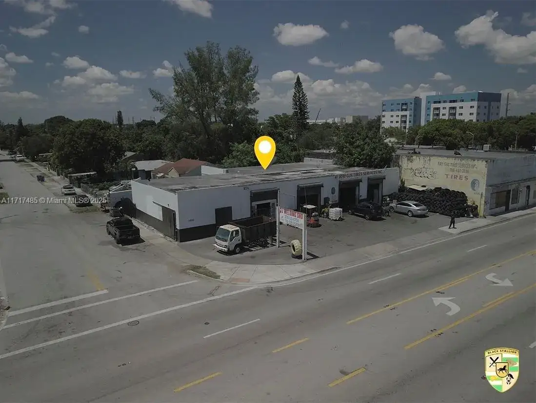 Commercial Sale for sale at 6500 NW 7th Ave, Miami FL 33150