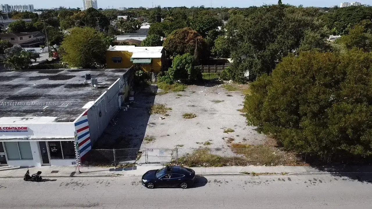 Commercial Sale for sale at 4120 NW 17th Ave, Miami FL 33142