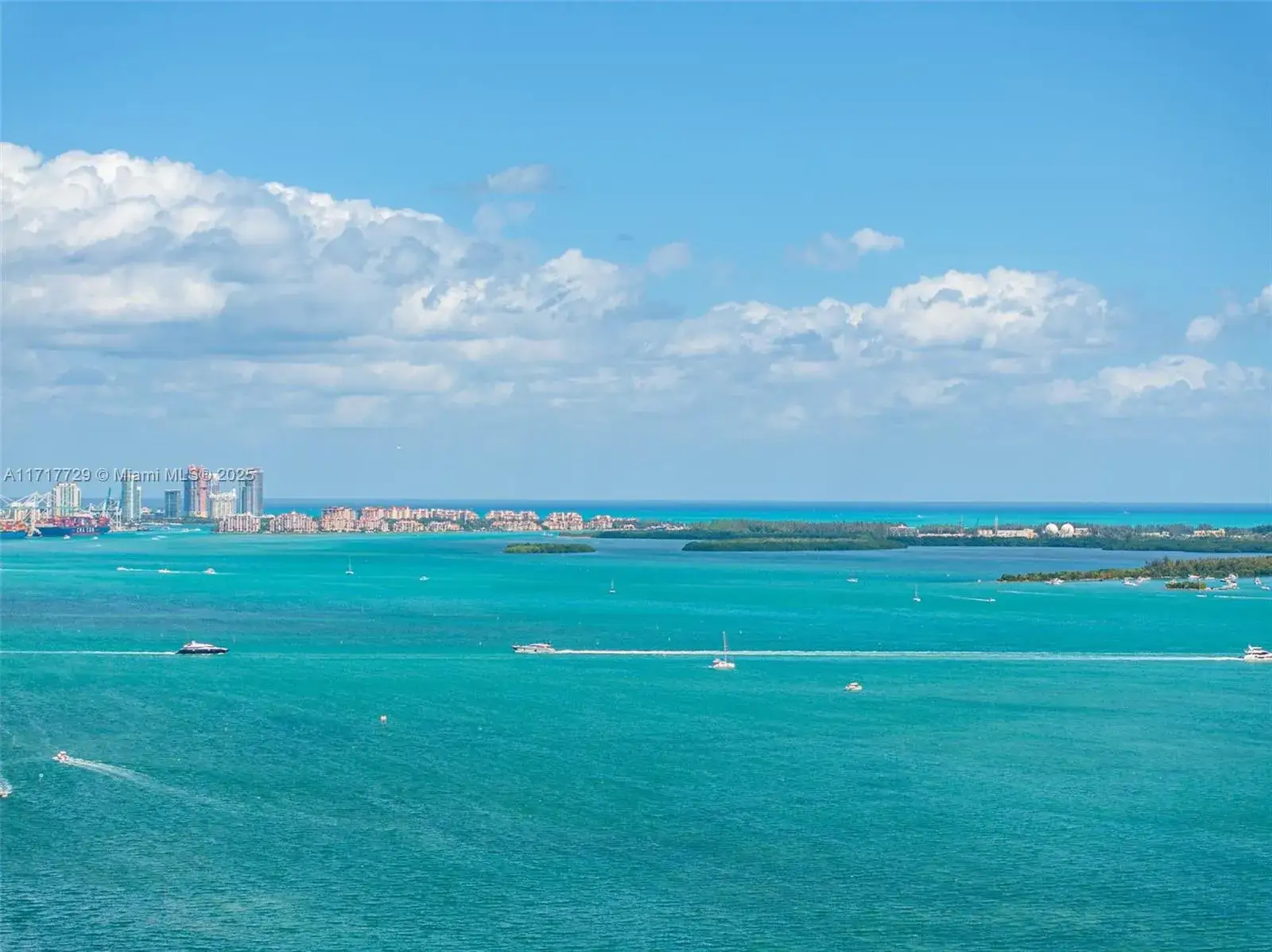 2 bedroom 2 bath Residential for sale at 2101 Brickell Ave # 3203, Miami FL 33129