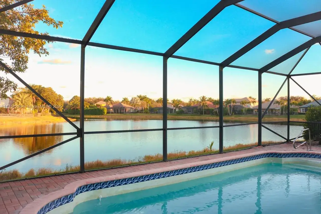 4 bedroom 2 bath Residential Lease for rent at 6368 NW 107th Ter, Parkland FL 33076