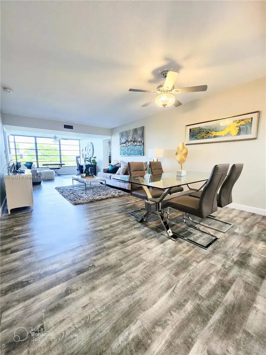 2 bedroom 2 bath Residential for sale at 1516 Whitehall Dr # 403, Davie FL 33324