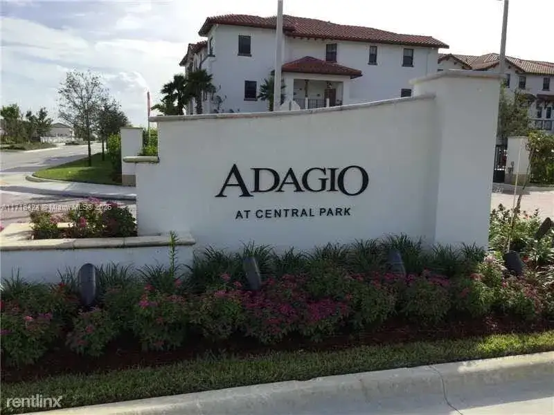 2 bedroom 2 bath Residential Lease for rent at 10600 NW 88th St # 202, Doral FL 33178