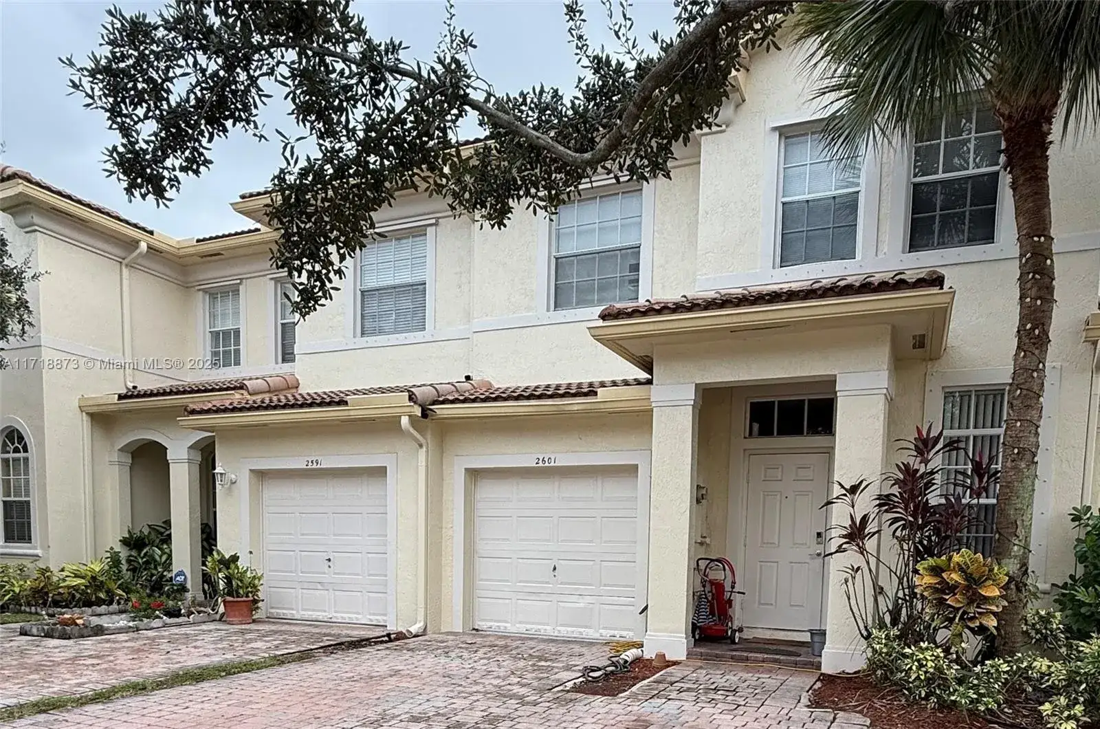 3 bedroom 2 bath Residential Lease for rent at 2601 SW 85th Ter # 103, Miramar FL 33025