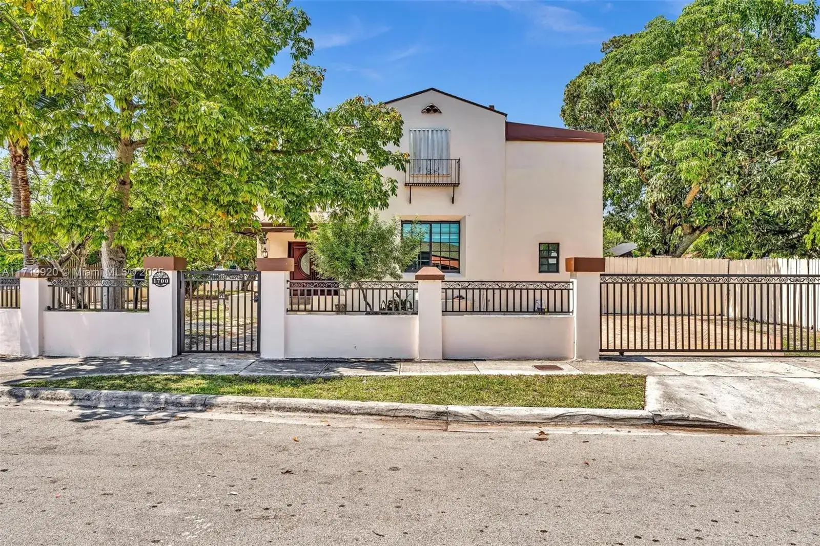 6 bedroom 4 bath Residential for sale at 1700 SW 17th St, Miami FL 33145