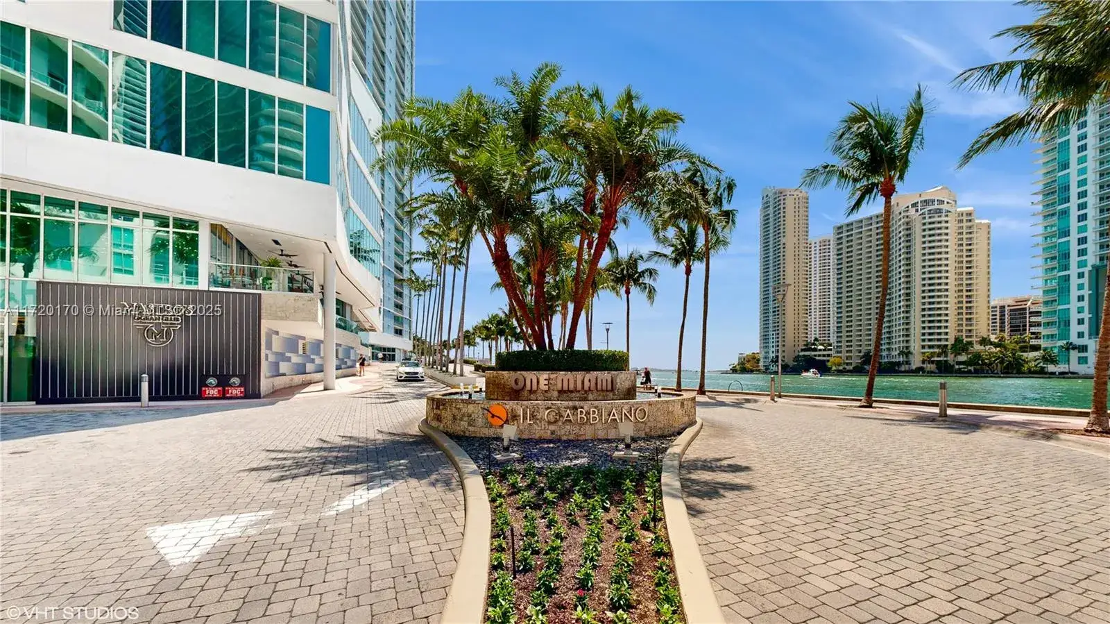 1 bedroom 1 bath Residential for sale at 325 S Biscayne Blvd # 2316, Miami FL 33131
