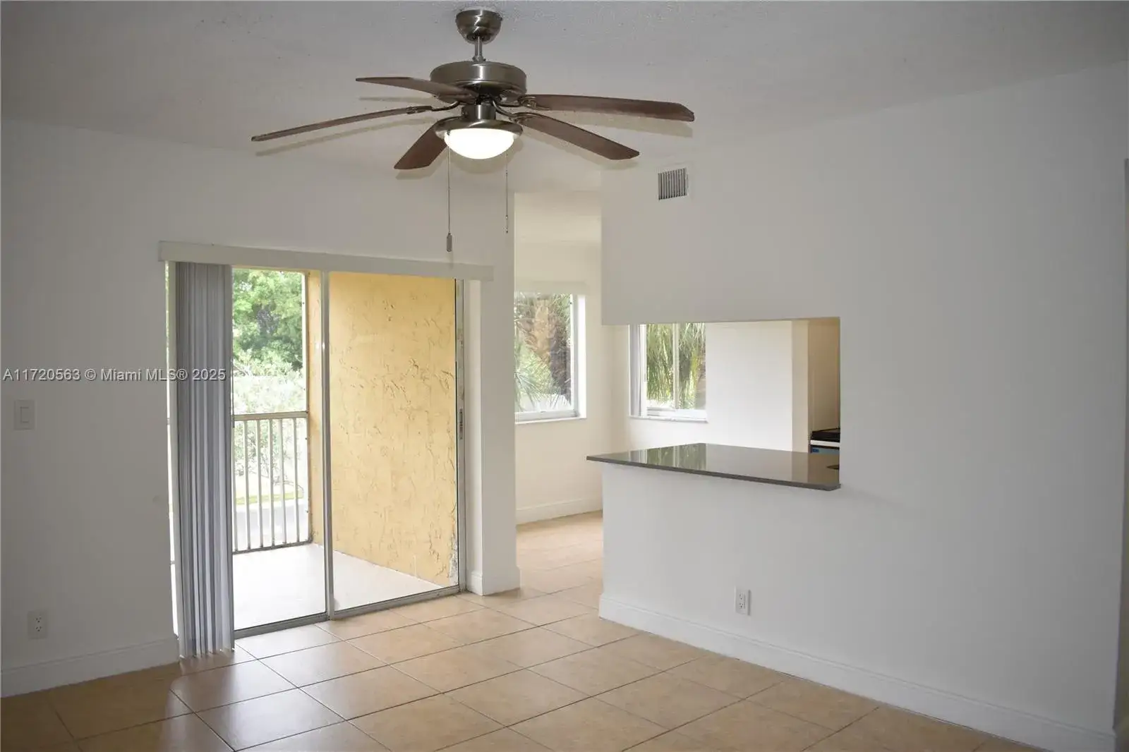 1 bedroom 1 bath Residential Lease for rent at 5760 Rock Island Rd # 318, Tamarac FL 33319