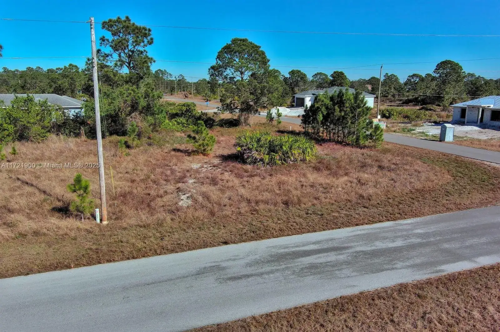 Land/Boat Docks for sale at 733 Bumby St E, Lehigh Acres FL 33974