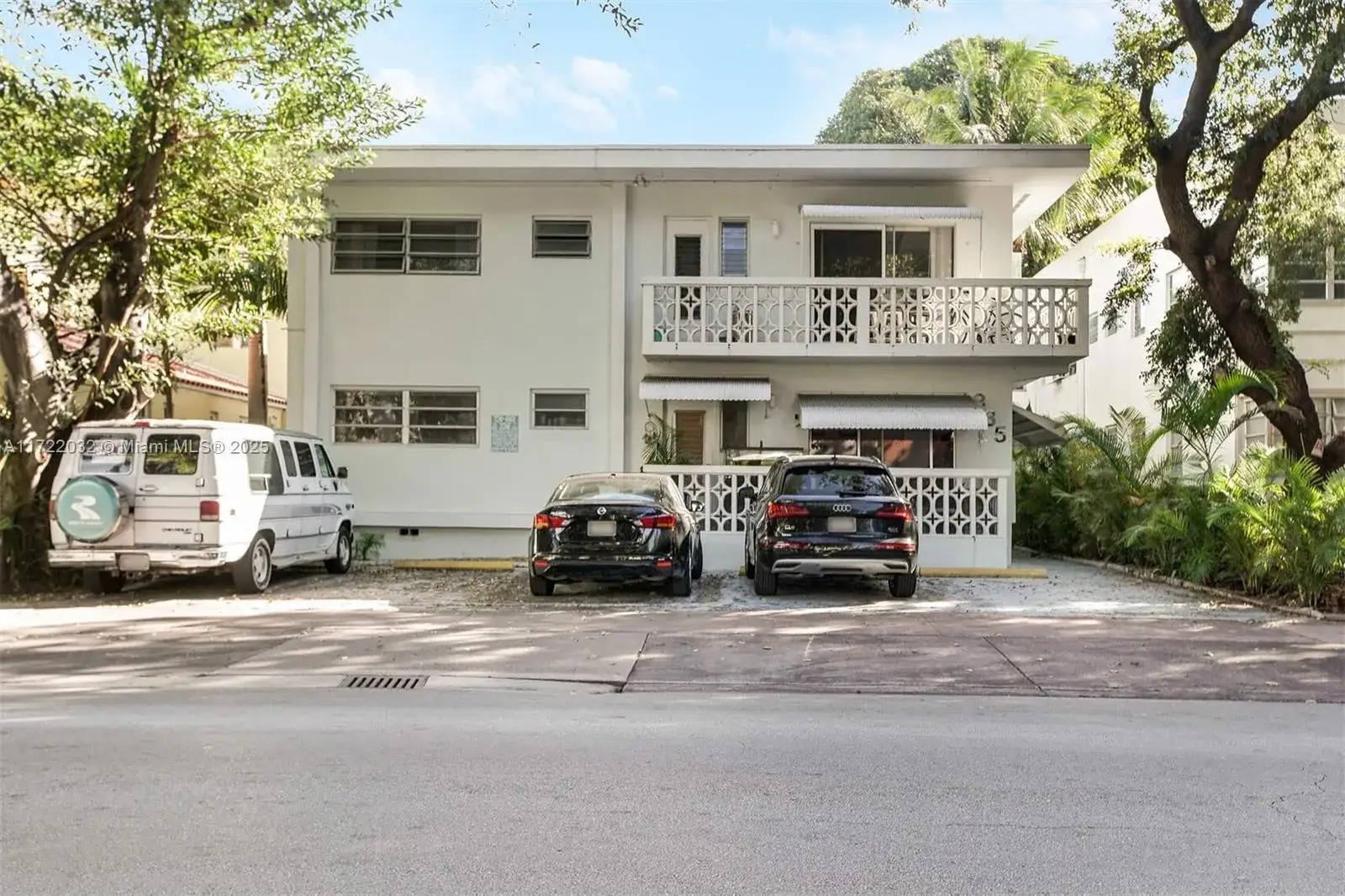 1 bath Residential Lease for rent at 835 Meridian Ave # 3, Miami Beach FL 33139