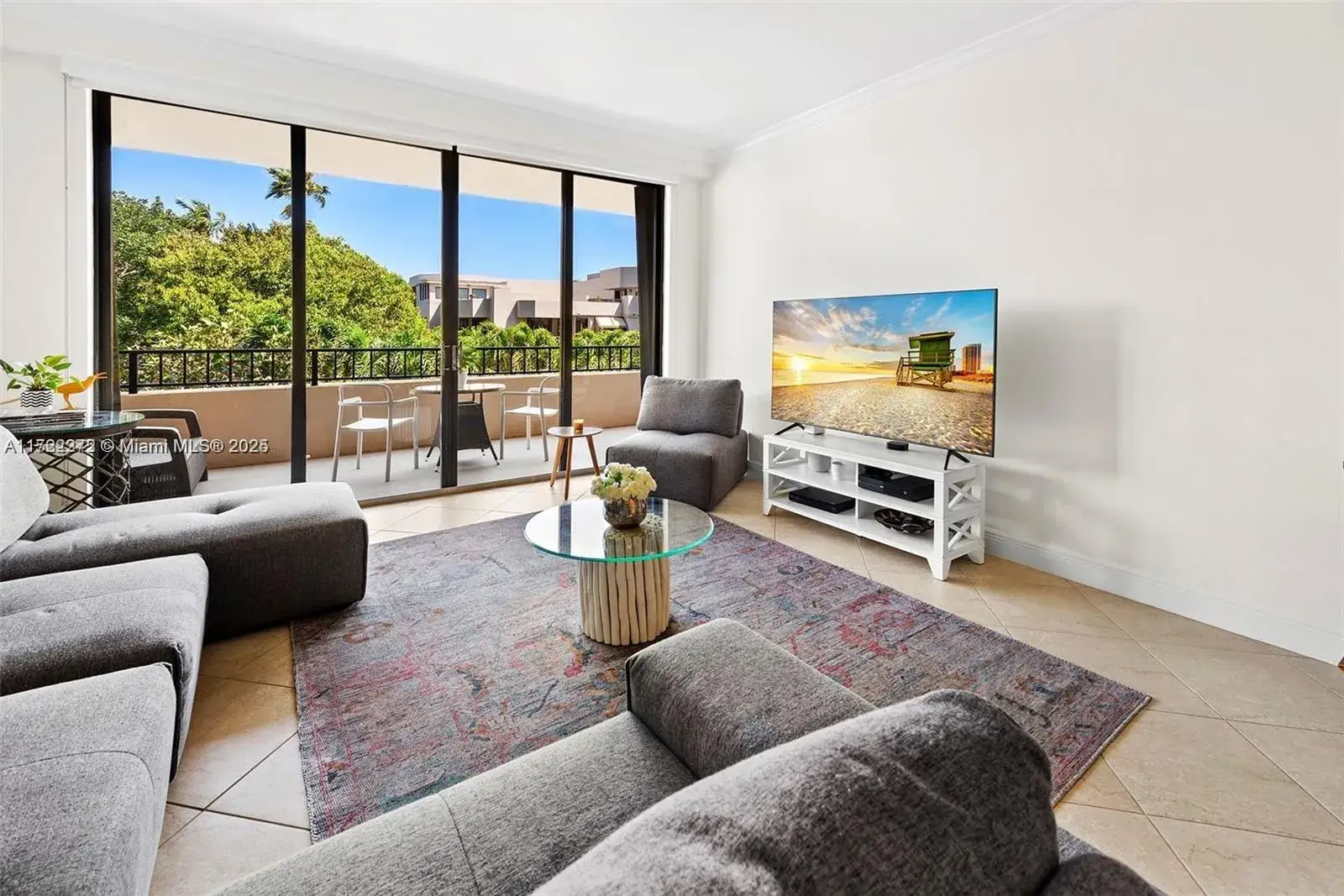2 bedroom 2 bath Residential for sale at 151 Crandon Blvd # 320, Key Biscayne FL 33149