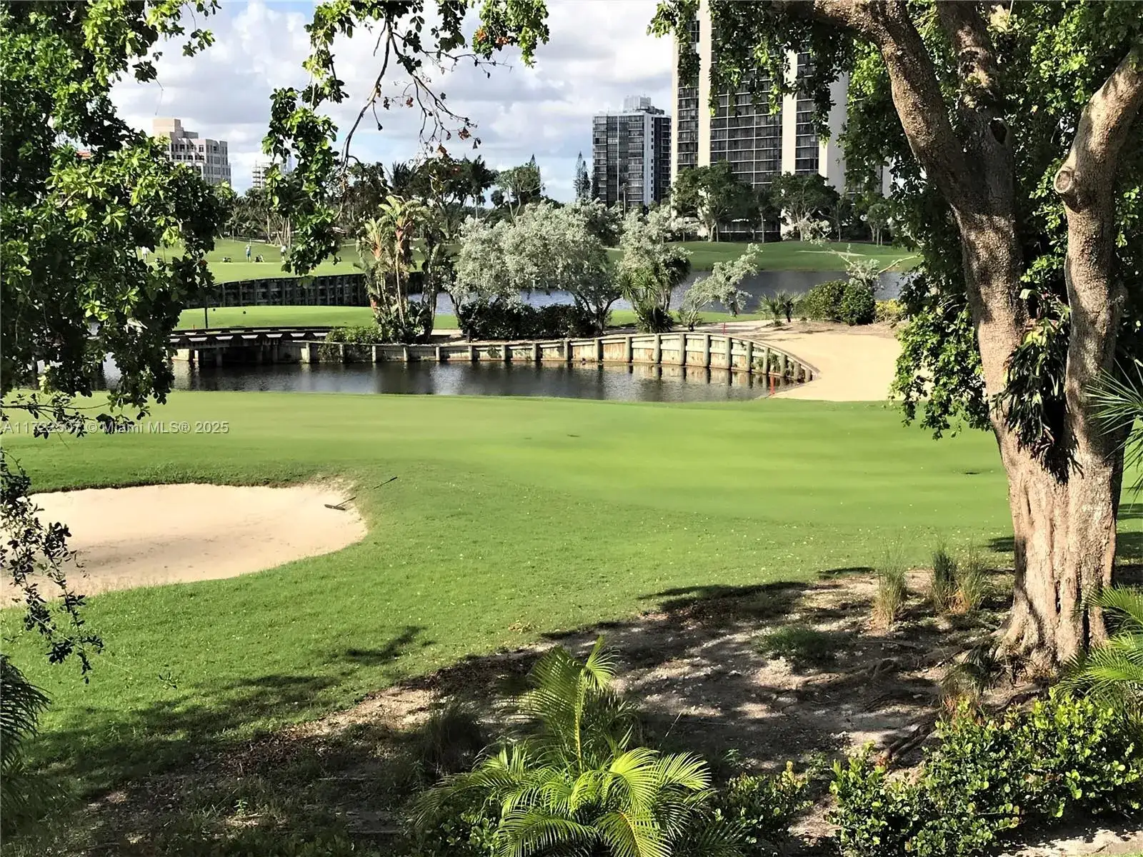 3 bedroom 3 bath Residential for sale at 20246 NE 34th Ct # 46, Aventura FL 33180