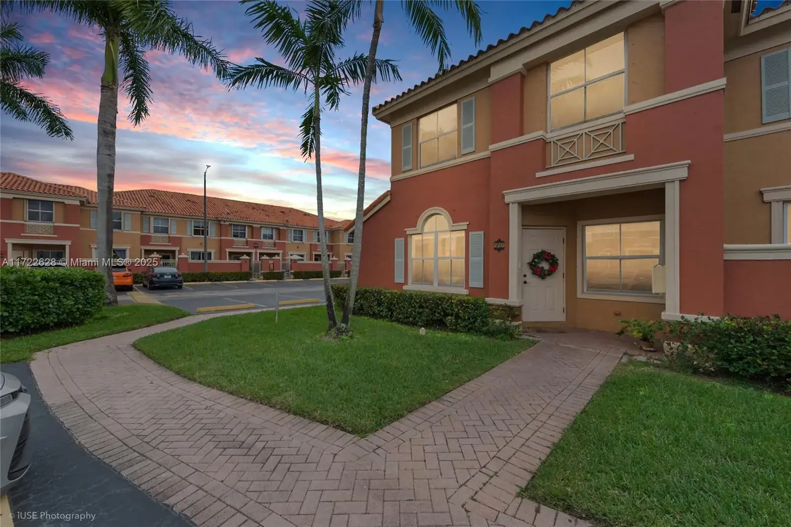 3 bedroom 2 bath Residential Lease for rent at 11438 NW 62nd Ter # 226, Doral FL 33178