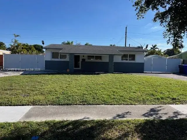 3 bedroom 2 bath Residential for sale at 721 N 68th Ave, Hollywood FL 33024