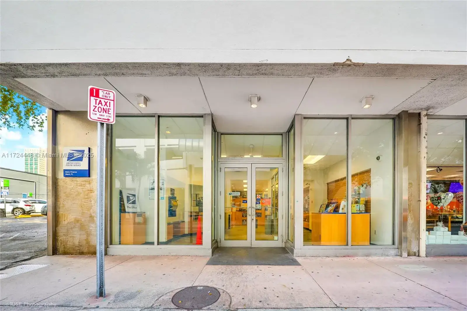 Commercial Sale for sale at 150 SE 2nd Ave # 103, Miami FL 33131