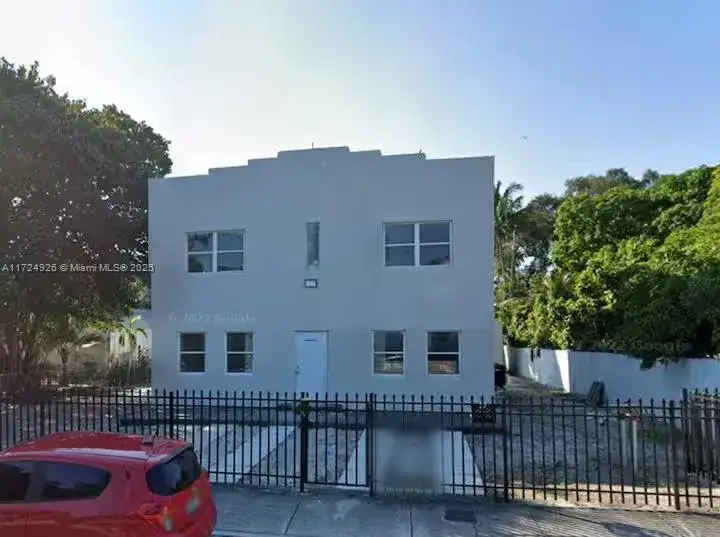 2 bedroom 1 bath Residential Lease for rent at 6828 NW 3rd Ave # 1, Miami FL 33150