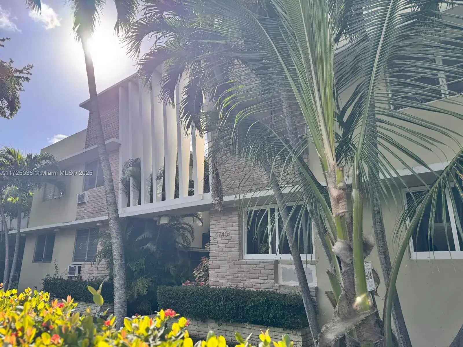 1 bedroom 1 bath Residential for sale at 4740 Pine Tree Dr # 31, Miami Beach FL 33140