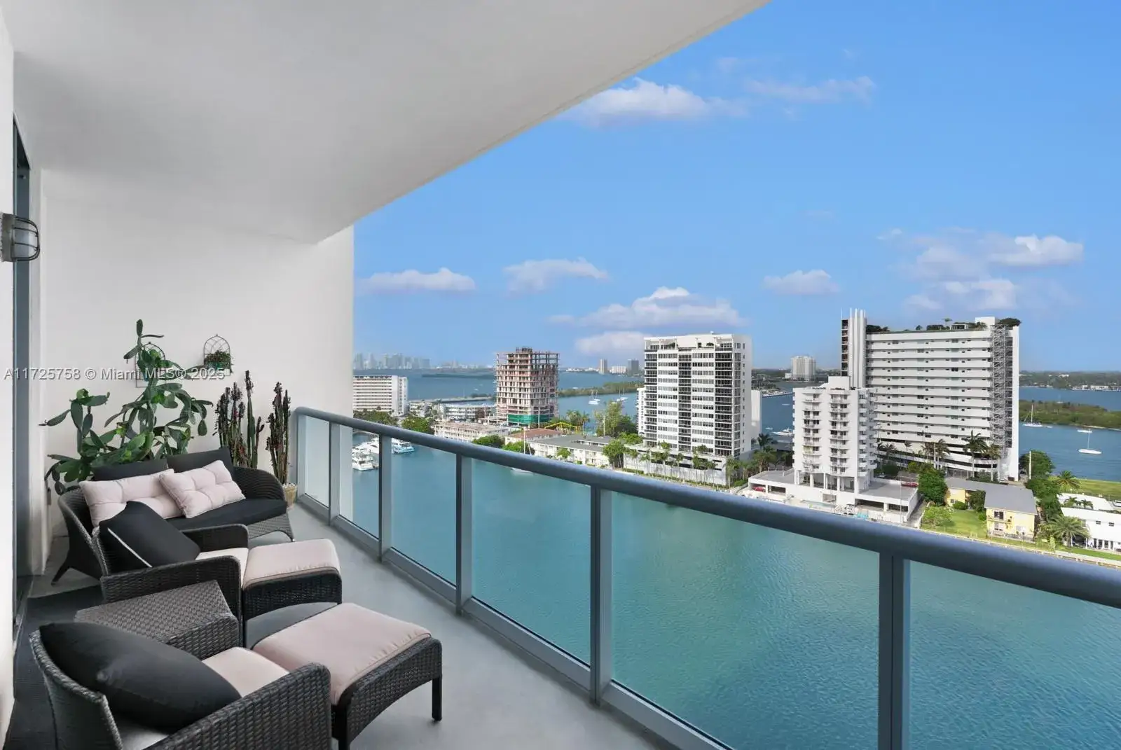 2 bedroom 3 bath Residential for sale at 7930 East Dr # 1405, North Bay Village FL 33141