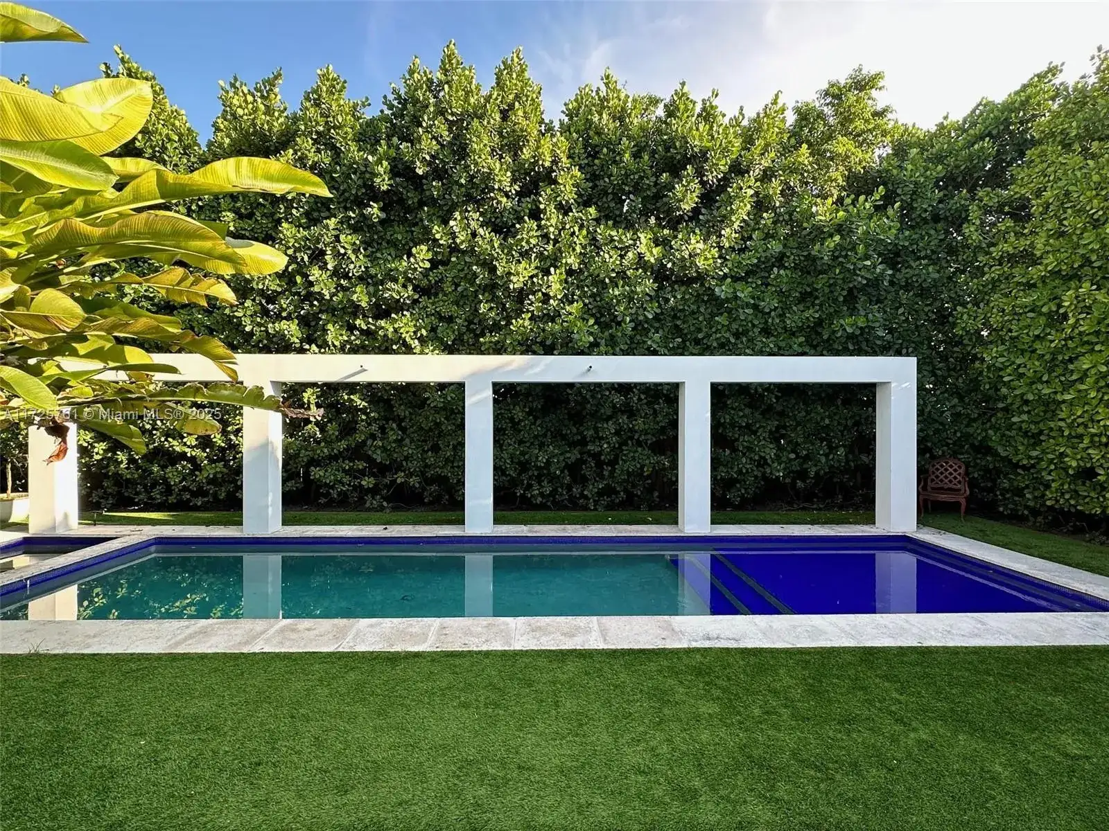 3 bedroom 3 bath Residential Lease for rent at 114 2 Rivo Alto Terr, Miami Beach FL 33139