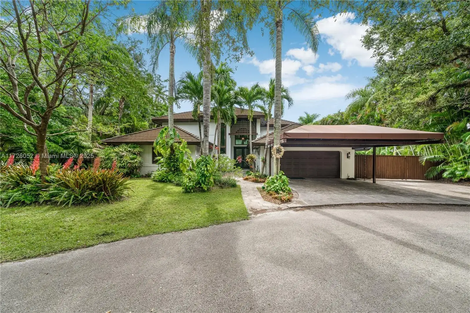 4 bedroom 3 bath Residential for sale at 9040 SW 68th Ave, Pinecrest FL 33156