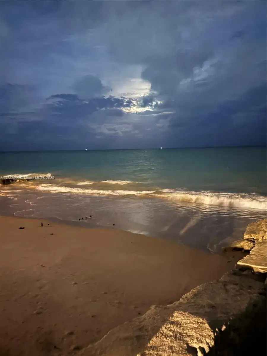 3 bedroom 2 bath Residential Lease for rent at 300 Bayview Dr # 616, Sunny Isles Beach FL 33160