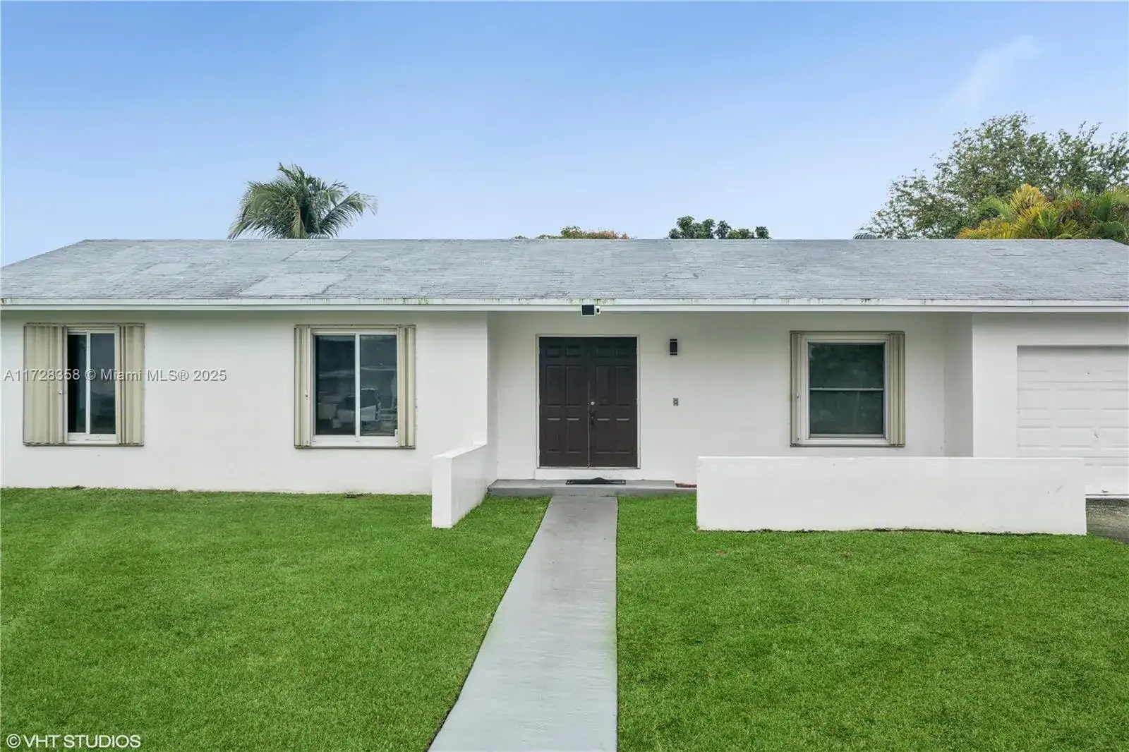 3 bedroom 2 bath Residential Lease for rent at 11030 SW 165th Ter, Miami FL 33157
