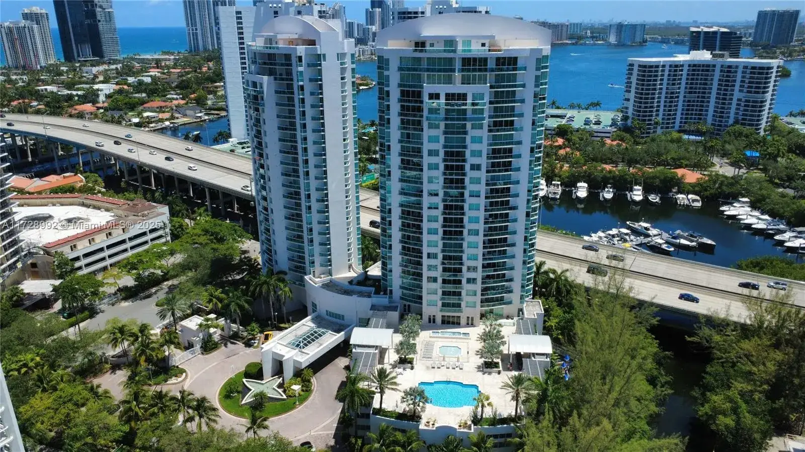3 bedroom 3 bath Residential for sale at 19400 Turnberry Way # 412, Aventura FL 33180