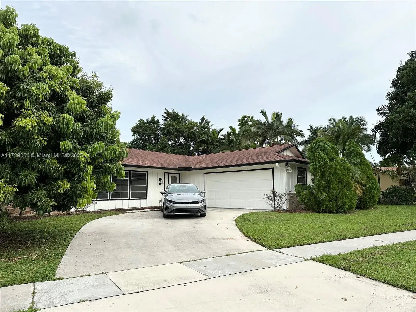 4 bedroom 2 bath Residential for sale at 1156 Block Island Rd, Wellington FL 33414