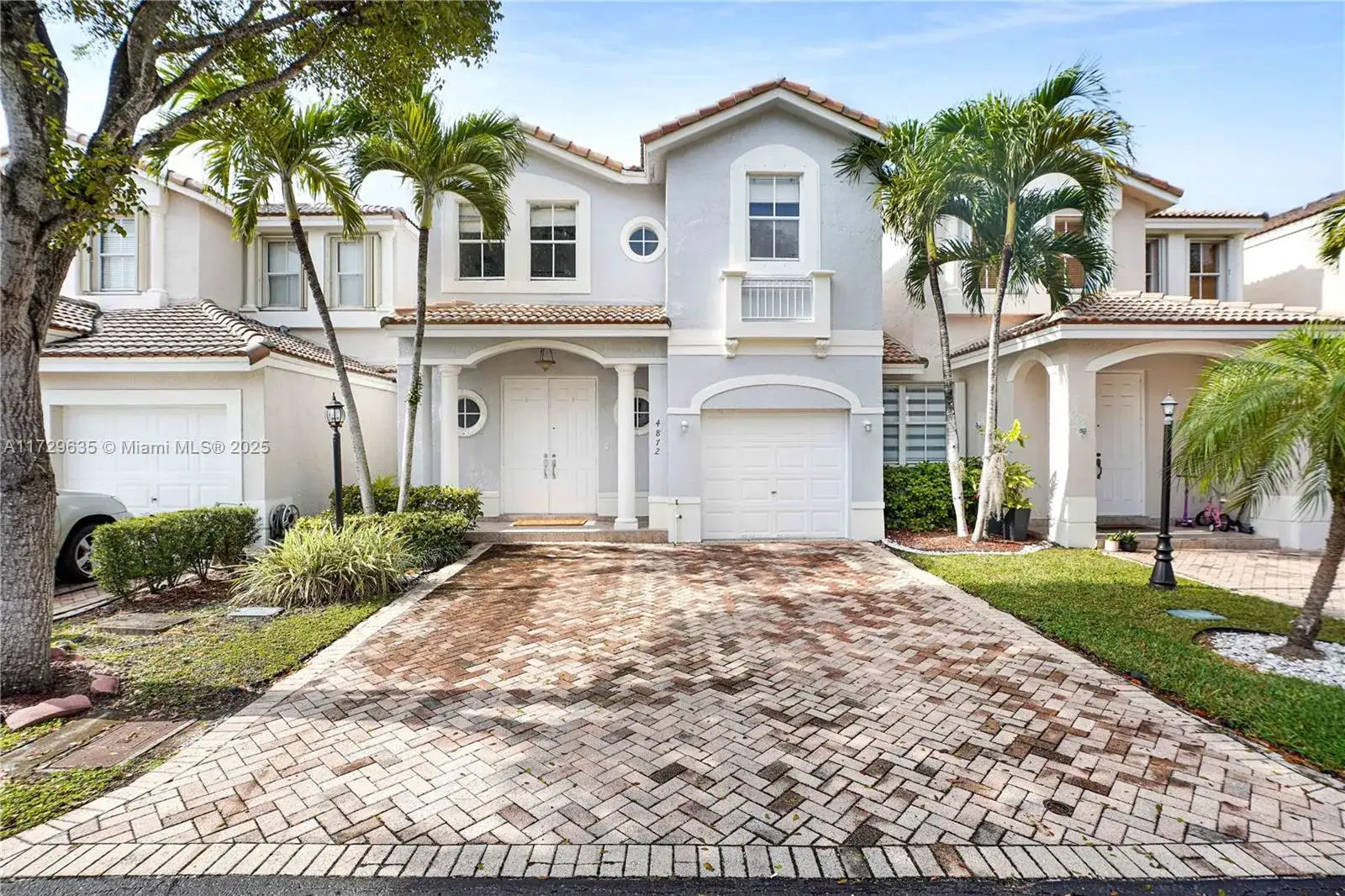 3 bedroom 2 bath Residential for sale at 4872 NW 107th Pl, Doral FL 33178