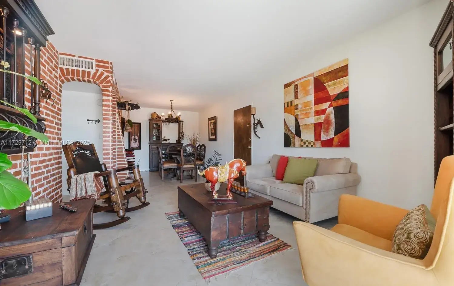 2 bedroom 2 bath Residential for sale at 5020 NW 79th Ave # 303, Doral FL 33166