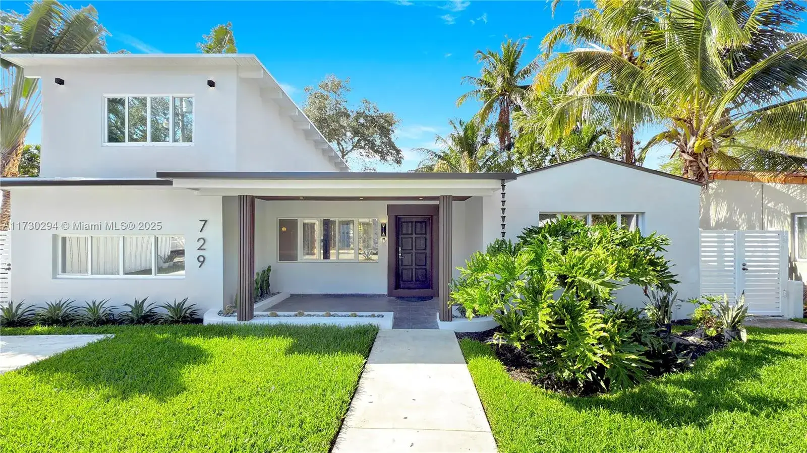 4 bedroom 4 bath Residential for sale at 729 NE 17th Ter, Fort Lauderdale FL 33304